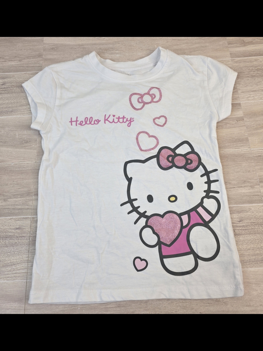 Girls 6 Hello Kitty White Tee with Pink Glitter Hearts